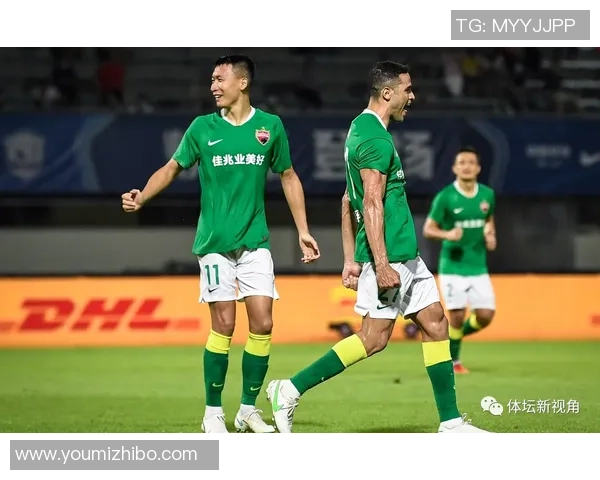 深圳排球队以72分领跑精英赛积分榜展现强劲实力和团队合作精神