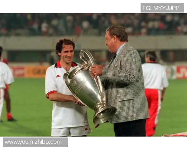 瘦小身材却技艺超群的足球明星们盘点与成就分析